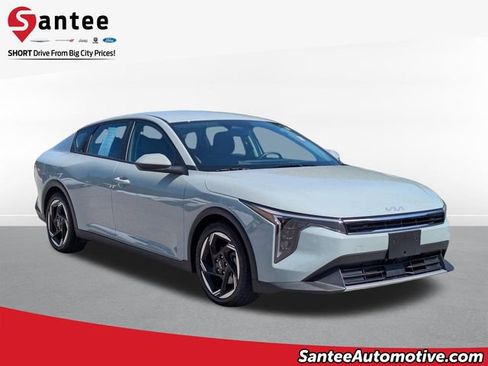 Used 2025 Kia K4 EX FWD image 1