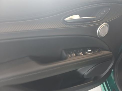 New 2024 Alfa Romeo Stelvio Quadrifoglio AWD/4WD image 17