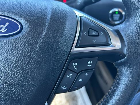 Certified 2022 Ford Edge SEL w/ Convenience Package image 25