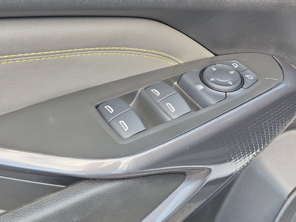 Used 2024 Chevrolet Trax ACTIV w/ Driver Confidence Package FWD image 15