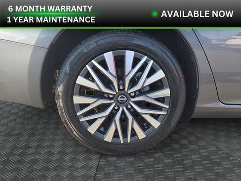 Used 2024 Nissan Altima 2.5 SV image 34