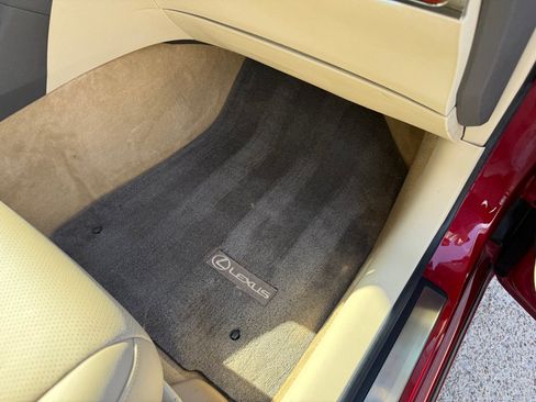 Used 2010 Lexus ES 350 FWD image 16