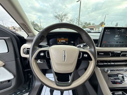 Used 2022 Lincoln Aviator Reserve w/ Equipment Group 201A image 13