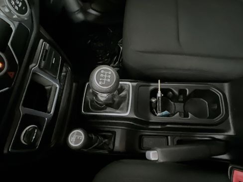 Used 2021 Jeep Wrangler Sport image 25