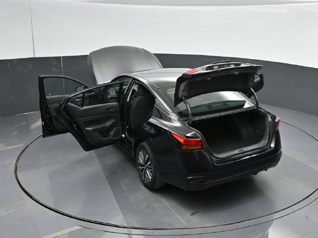 Used 2024 Nissan Altima 2.5 SV AWD/4WD image 69