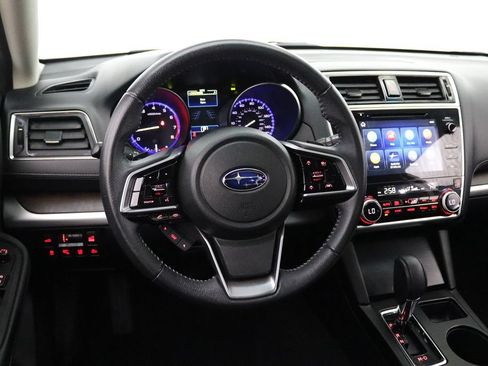 Used 2019 Subaru Outback 2.5i Limited w/ Popular Package #2 AWD/4WD image 14