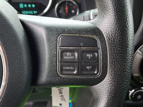 Used 2017 Jeep Wrangler Sport AWD/4WD image 25