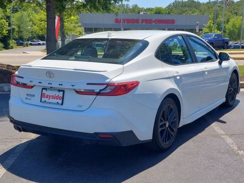Certified 2025 Toyota Camry SE FWD image 21