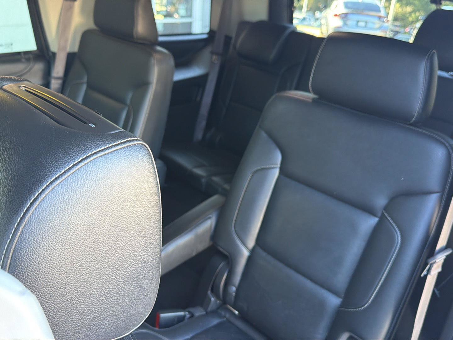 Used 2017 GMC Yukon SLT RWD image 36