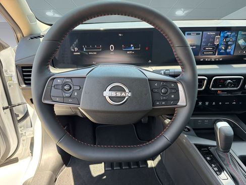 New 2026 Nissan Sentra SR w/ SR All Weather Package FWD image 17