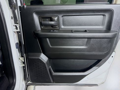 Used 2020 RAM 1500 Tradesman w/ Chrome Plus Package image 27