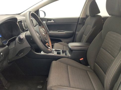 Used 2018 Kia Sportage LX FWD image 17
