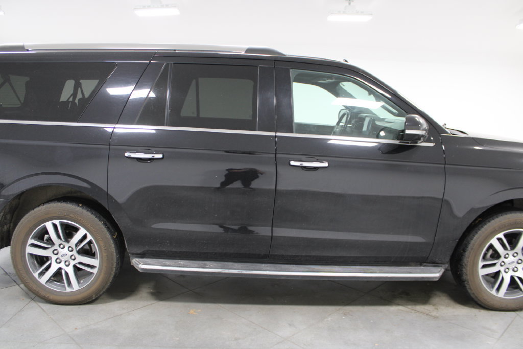 Used 2022 Ford Expedition Max Limited AWD/4WD image 11