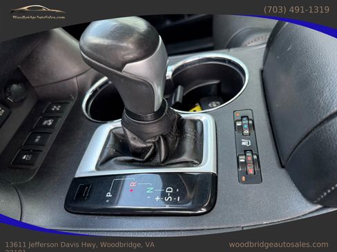 Used 2017 Toyota Highlander Limited image 28