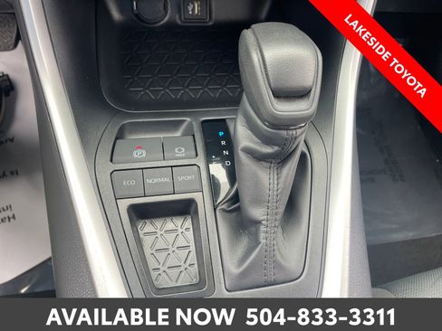 Certified 2025 Toyota RAV4 XLE FWD image 32