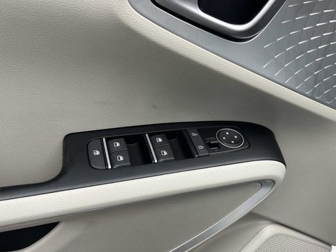 New 2025 Kia Soul LX image 21