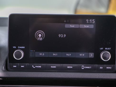 Used 2025 Honda Civic Sport image 19