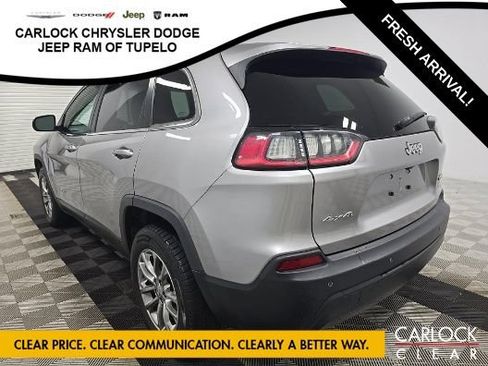 Used 2020 Jeep Cherokee Latitude Plus w/ Cold Weather Group AWD/4WD image 6