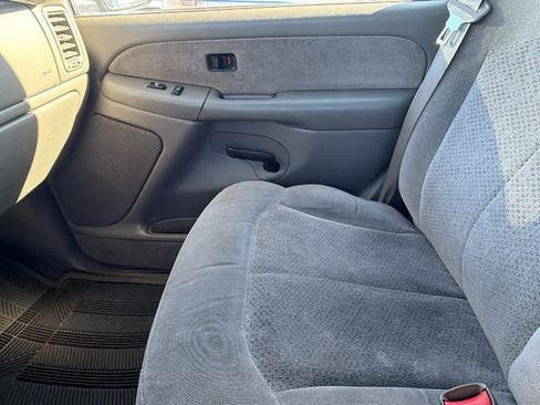 Used 2000 Chevrolet Silverado 1500 LS AWD/4WD image 12