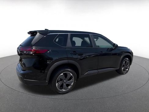 Used 2025 Nissan Rogue SV FWD image 15