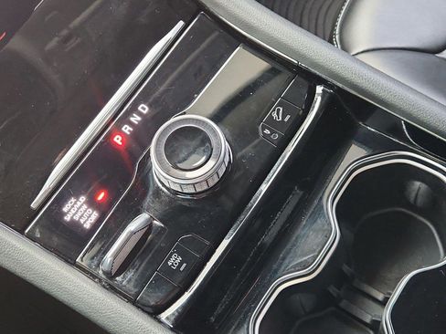 Used 2023 Jeep Grand Cherokee 4WD 4xe image 16