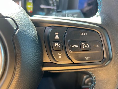 Used 2025 Jeep Wrangler Unlimited Rubicon 4xe w/ Convenience Group image 30