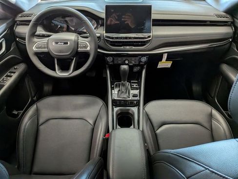 New 2026 Jeep Compass Limited image 13