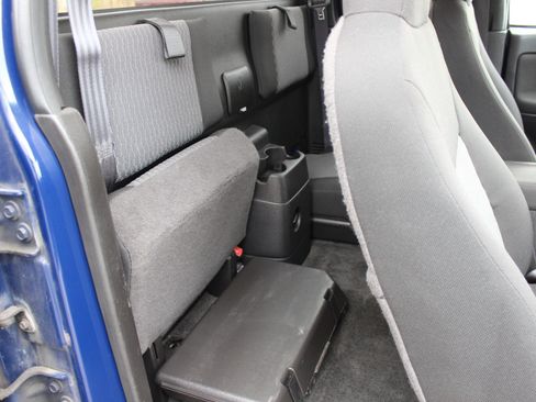 Used 2010 Chevrolet Colorado LT AWD/4WD image 35