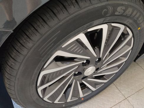 Used 2023 Hyundai Sonata Limited FWD image 31