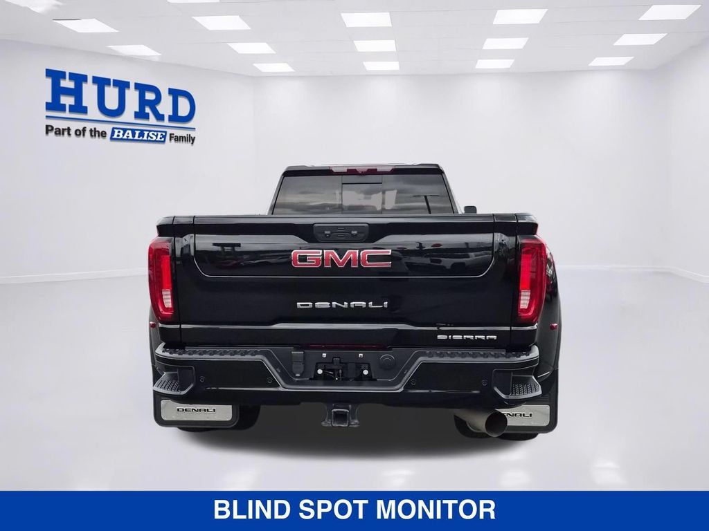 Used 2023 GMC Sierra 3500 Denali w/ Denali Ultimate Package AWD/4WD image 4