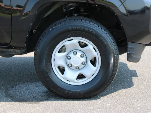 Used 2021 Toyota Tacoma SR w/ SR Convenience Package RWD image 12
