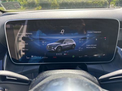 Certified 2025 Mercedes-Benz GLC 300 4MATIC image 19