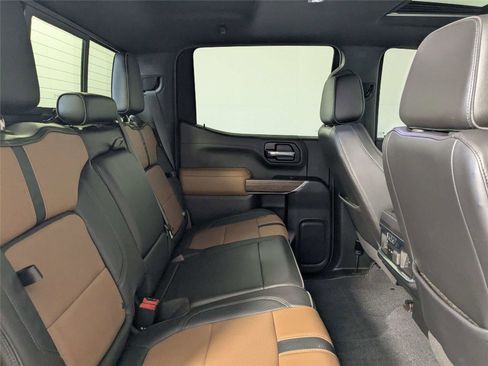 Used 2020 Chevrolet Silverado 1500 High Country w/ Technology Package image 30