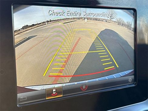 Used 2016 Mercedes-Benz GLA 250 4MATIC image 26