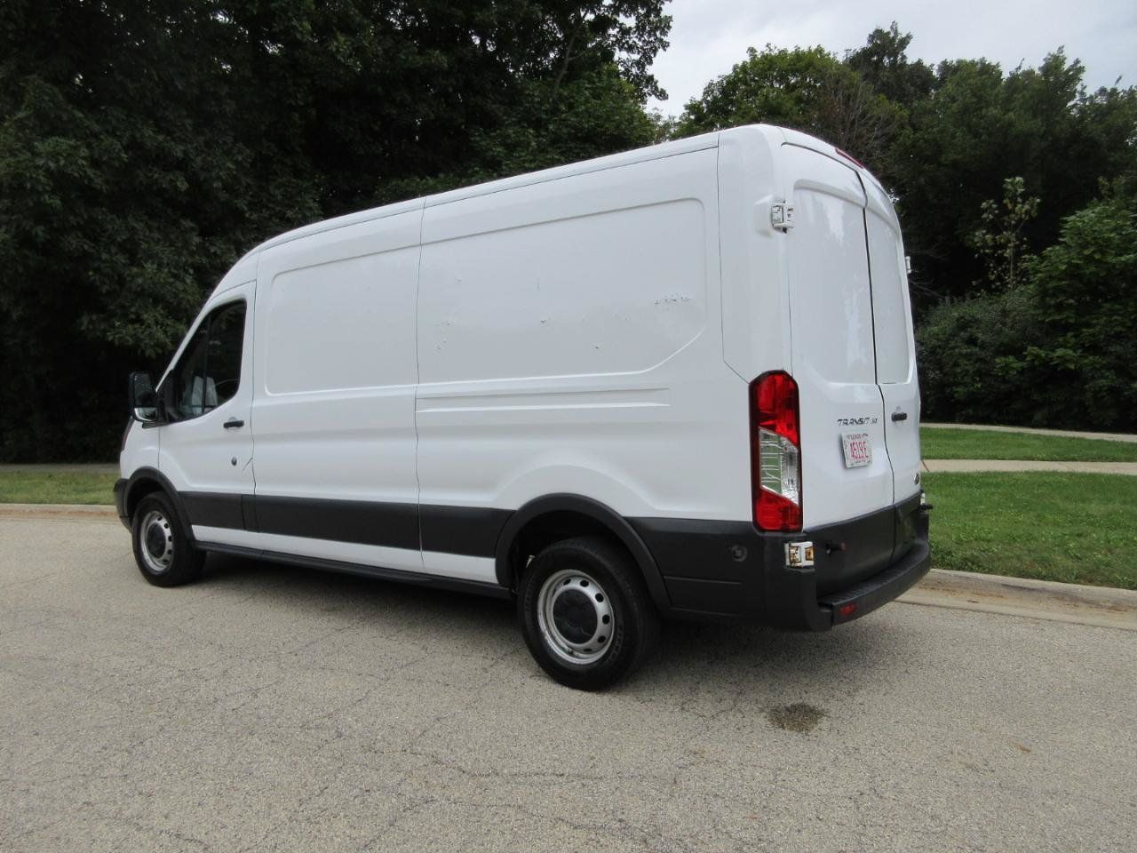Used 2016 Ford Transit 150 148 Medium Roof RWD image 4