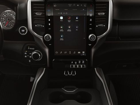 New 2026 RAM 1500 4x4 Crew Cab image 34