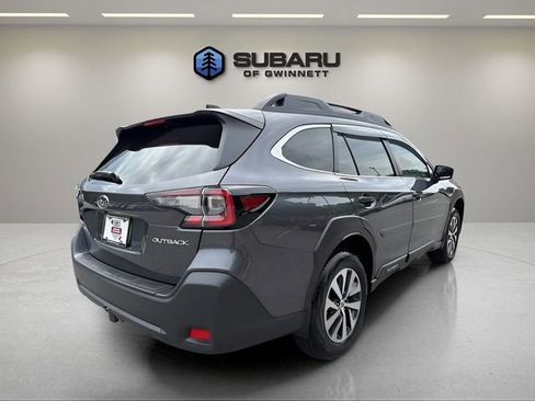 Used 2025 Subaru Outback Premium w/ Popular Package #1A AWD/4WD image 5