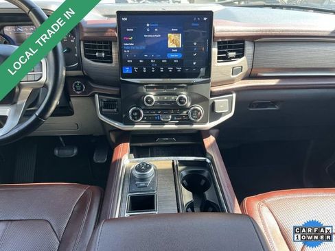 Used 2022 Ford Expedition Max Limited RWD image 18