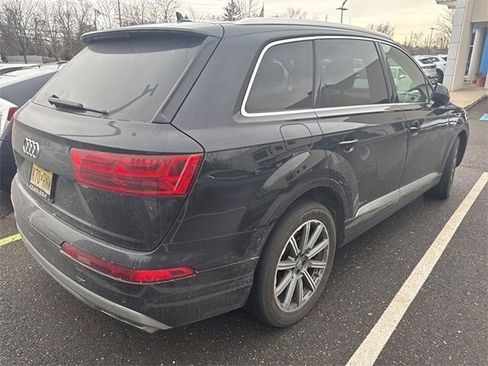 Used 2019 Audi Q7 2.0T Premium Plus w/ Premium Plus Package image 3