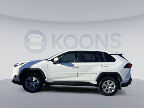 Used 2023 Toyota RAV4 LE image 2