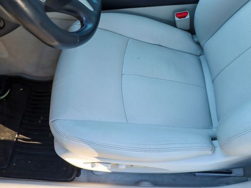 Used 2015 INFINITI Q50 Premium w/ Deluxe Touring Package image 16