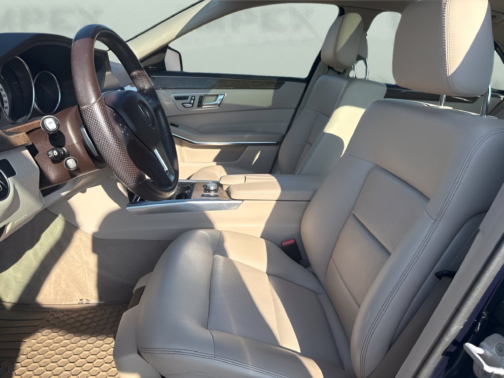 Used 2014 Mercedes-Benz E 350 4MATIC Sedan image 9