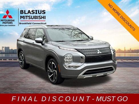 Used 2022 Mitsubishi Outlander SEL image 1