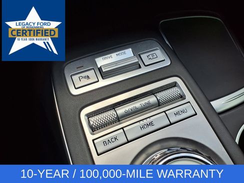 Used 2024 Genesis GV70 3.5T Sport w/ Sport Advanced Package AWD/4WD image 13