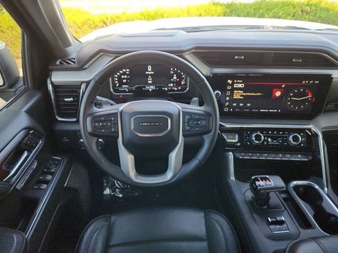 Used 2024 GMC Sierra 1500 Denali AWD/4WD image 24