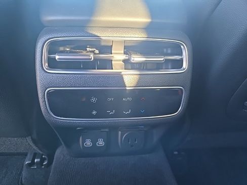 Used 2026 Genesis GV70 2.5T Sport Prestige image 12