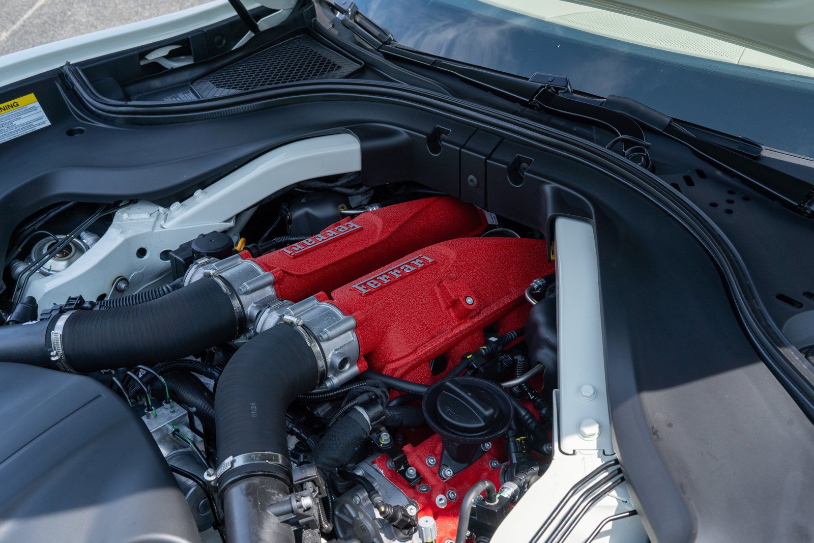 Used 2024 Ferrari Roma Spider RWD image 24