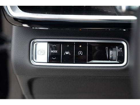 Certified 2025 Buick Envision Preferred image 29