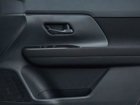New 2026 Nissan Kicks S FWD image 9