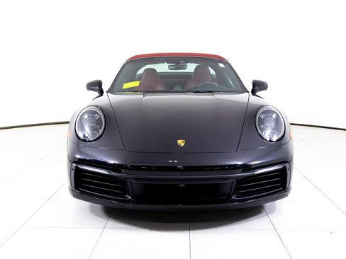Certified 2021 Porsche 911 Targa 4S AWD/4WD image 30